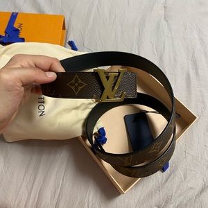 Louis Vuitton Reversible Belt